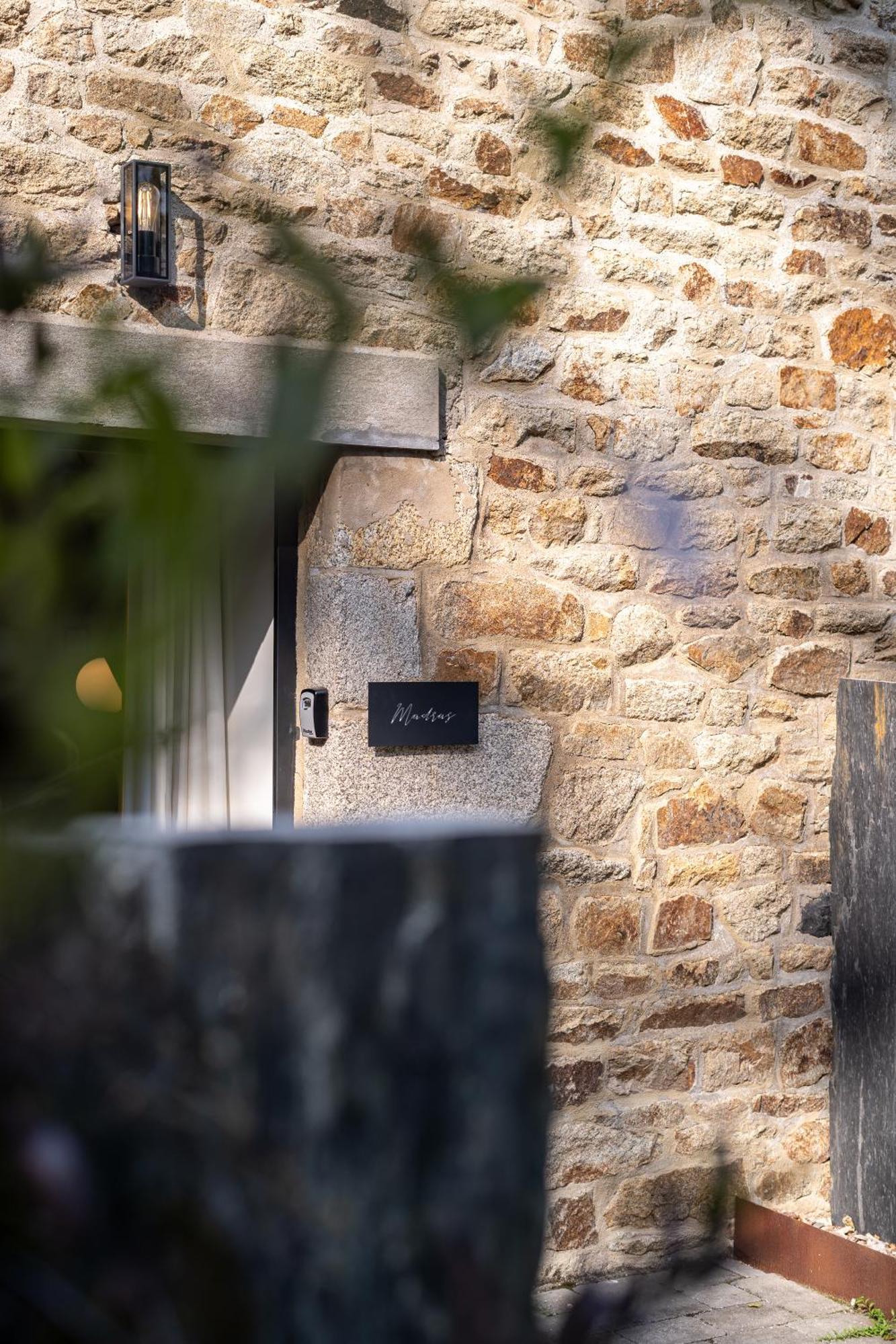 Hotel Les Cotonnades Lorient Exterior foto